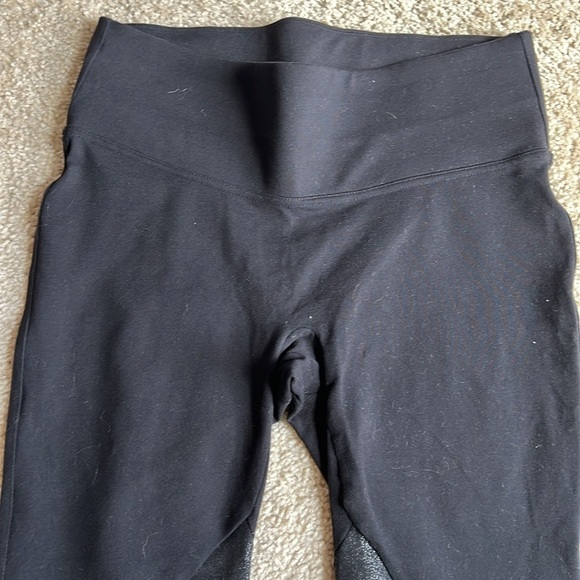Spanx black metallic panel leggings pull on size large - Picture 4 of 9